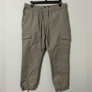 Rewash Women's Capris in Tan